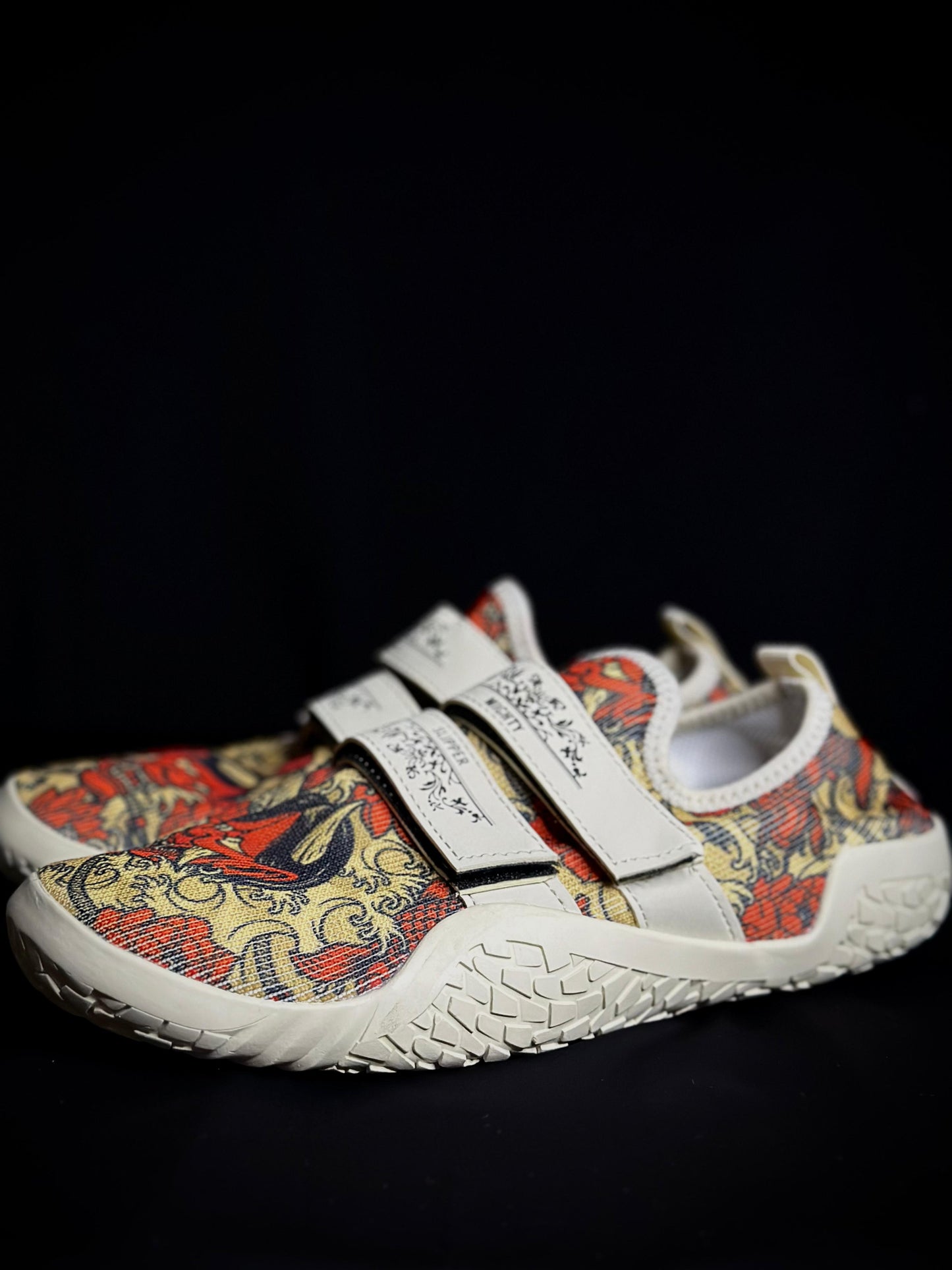 Oni Red Barefoot Slippers