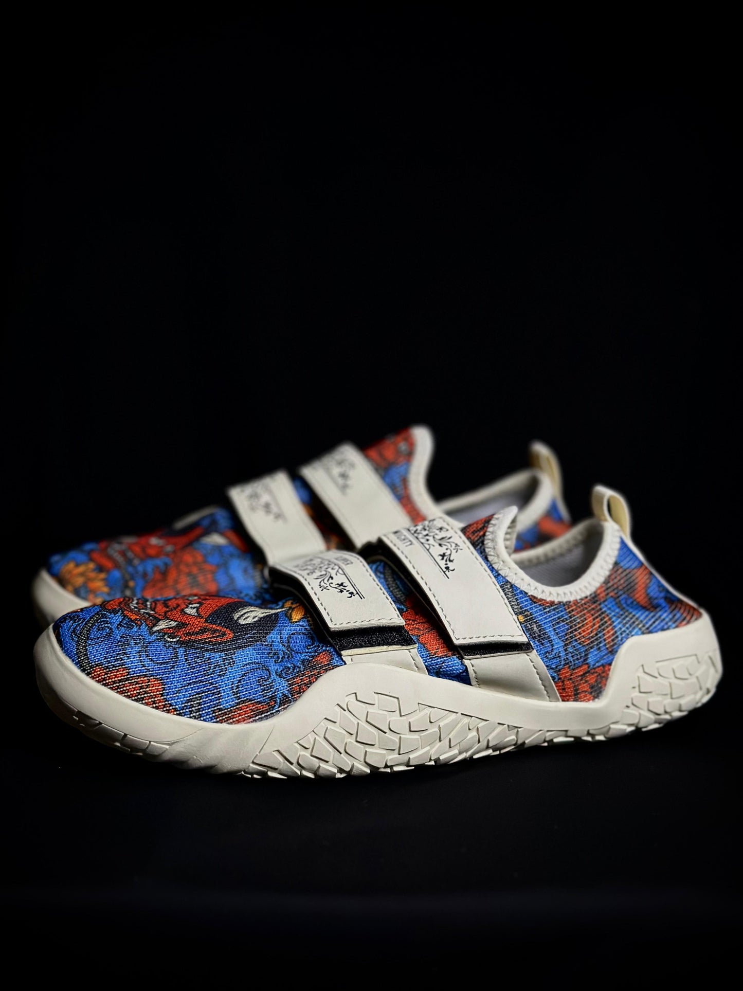 Oni Blue Barefoot Slippers