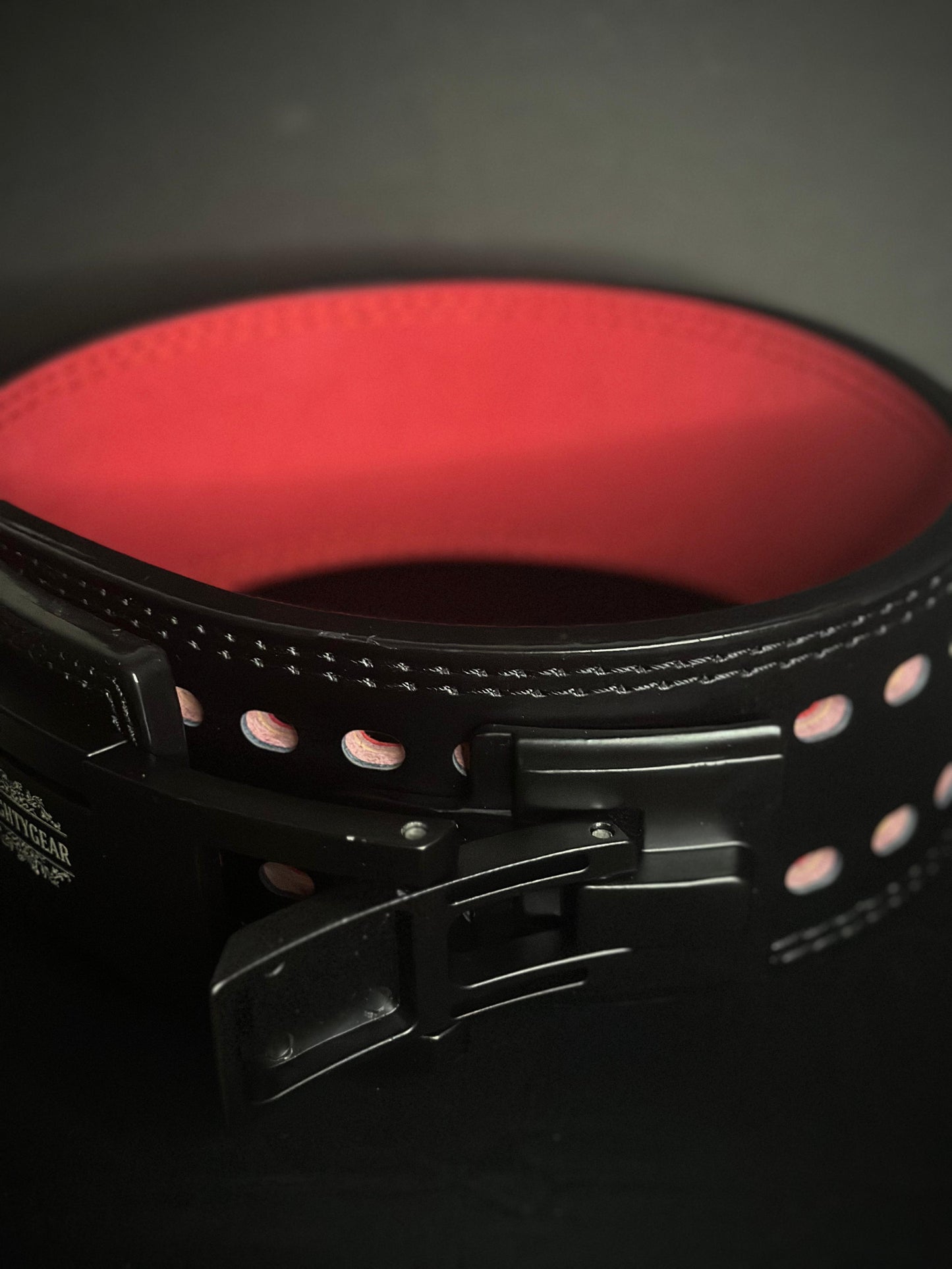 Broken Heart 13mm Lever Belt