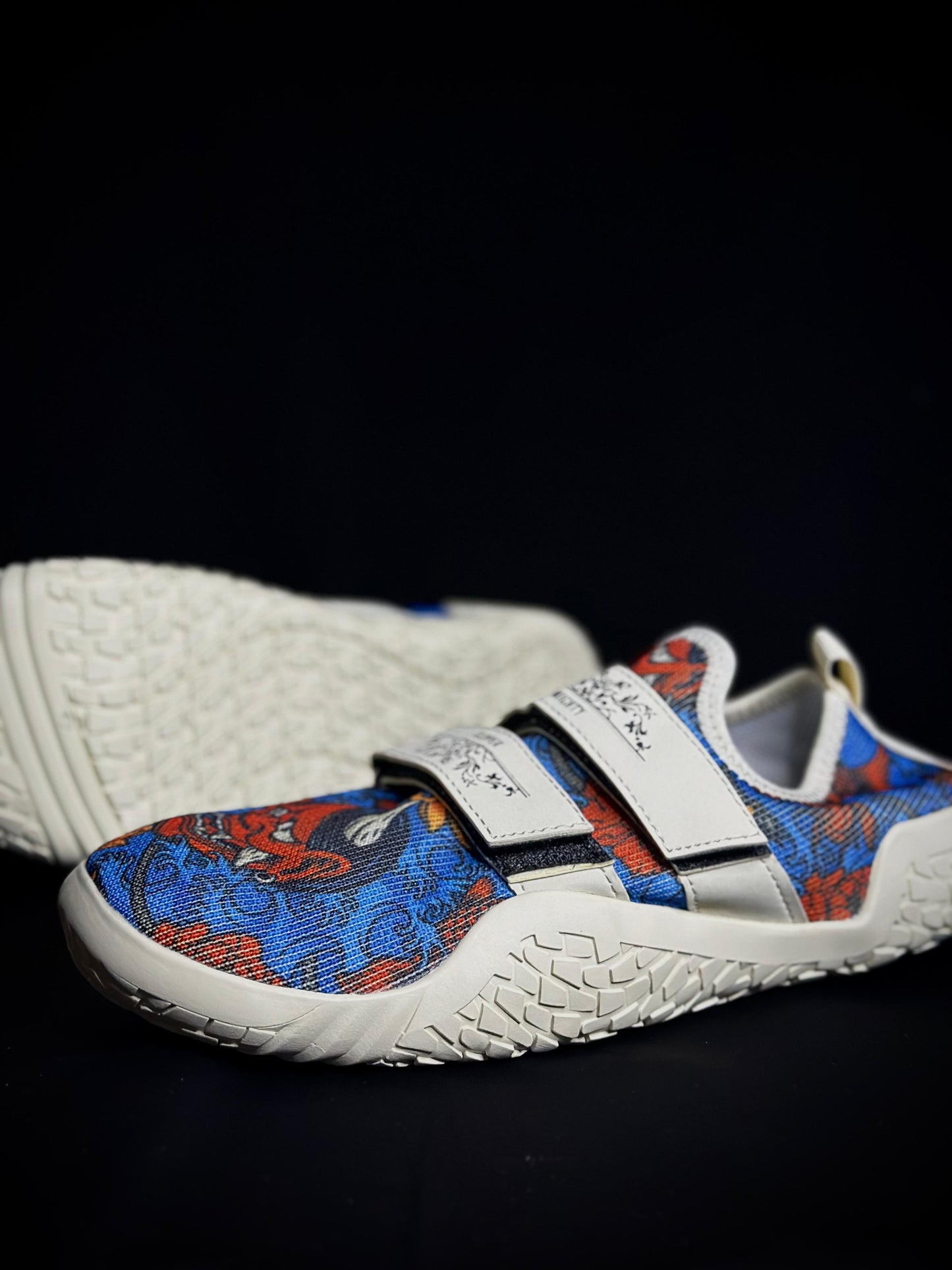 Oni Blue Barefoot Slippers